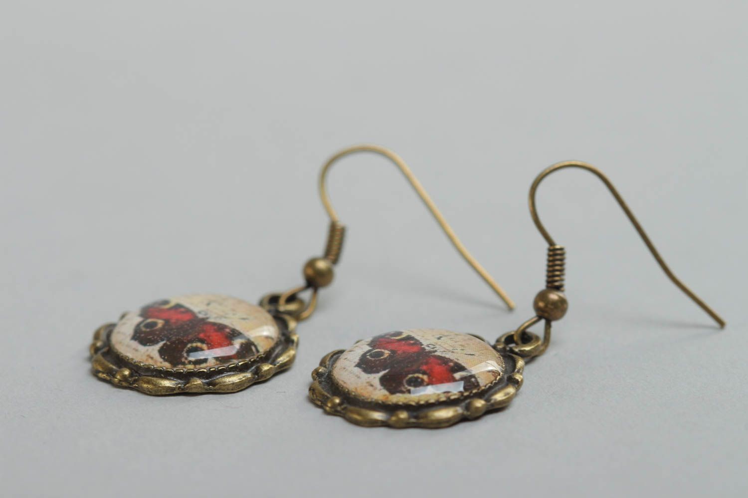 Runde handgemachte vintage Ohrringe mit Anhängern aus Kaltglasur handmade für Damen foto 3
