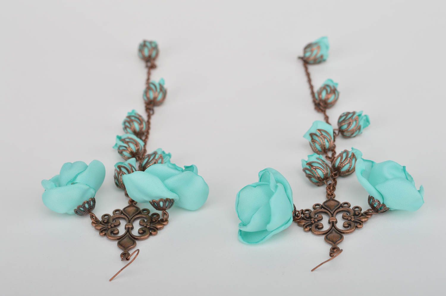 Boucles oreilles pendantes Bijou fait main fleur en tissu Cadeau pour femme photo 5
