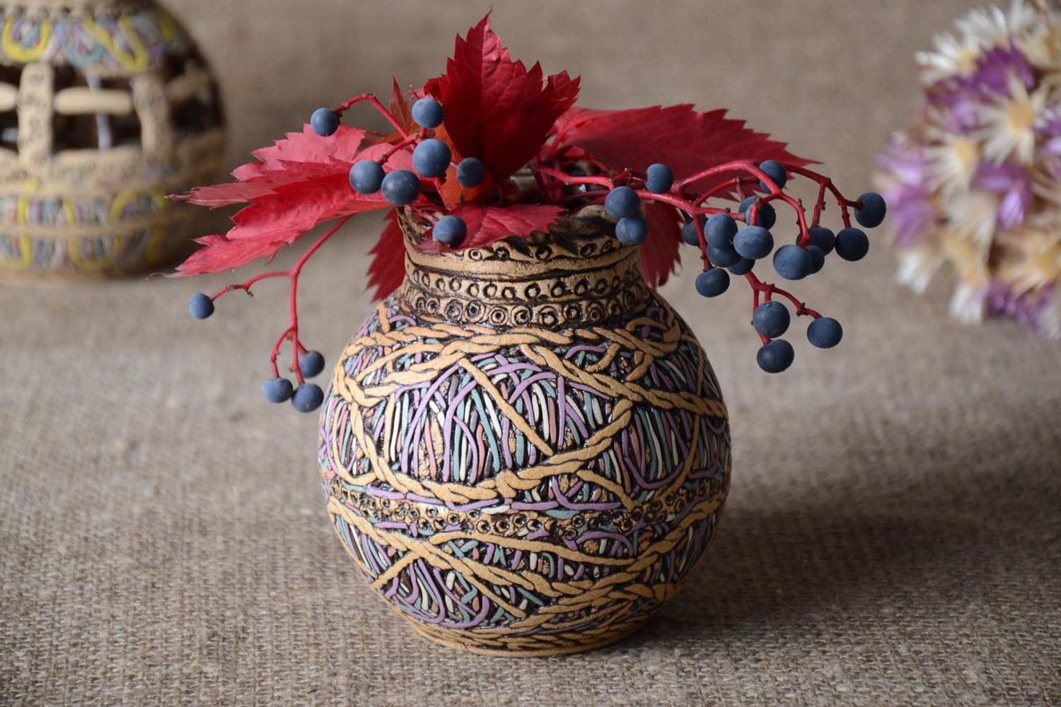 Small 4 inches ball shape ceramic handmade woolen yarn style 0,78 lb photo 1