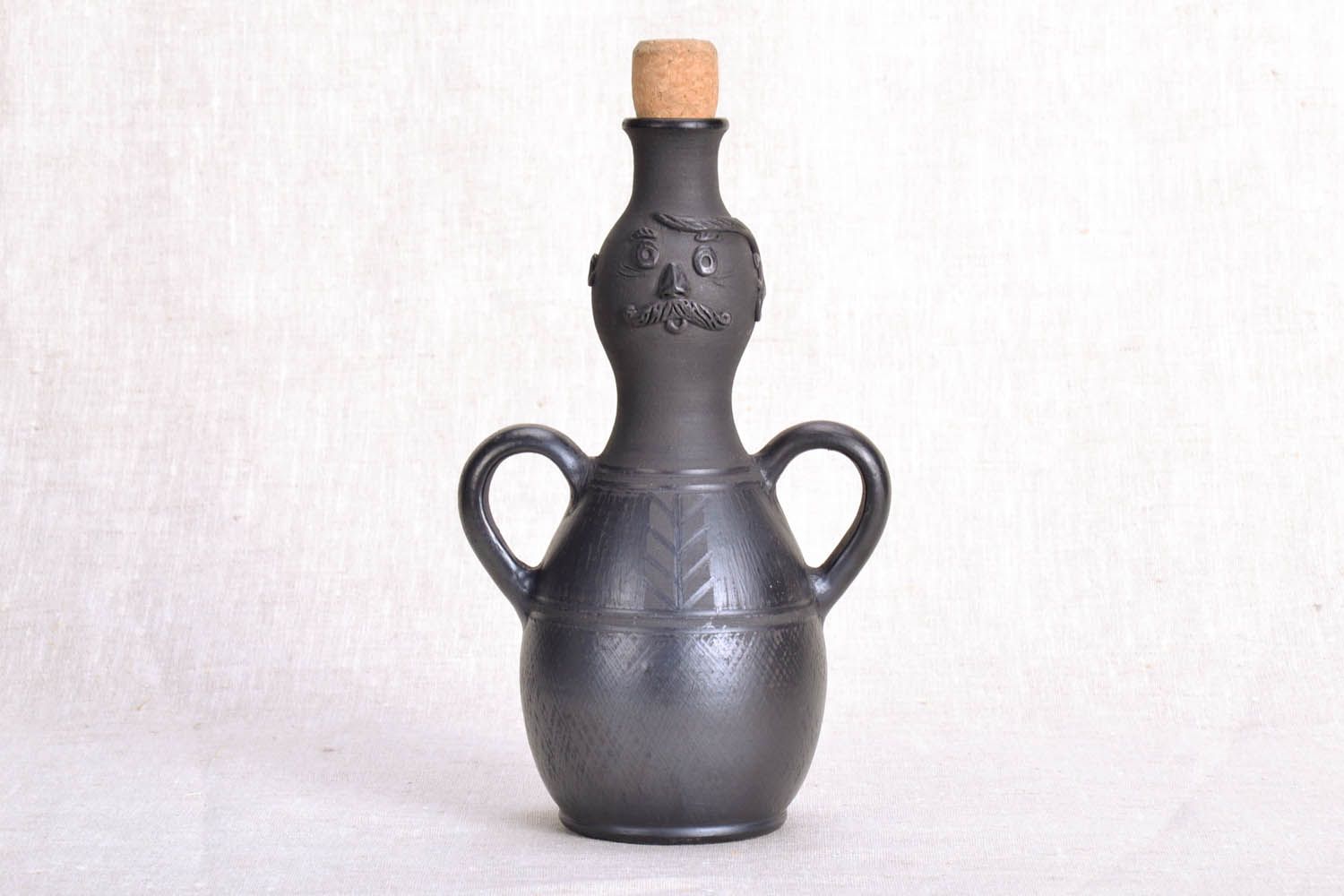 Wine carafe made of black lead-free clay with two handles and cork lid 10 inches, 1,12 lb photo 2
