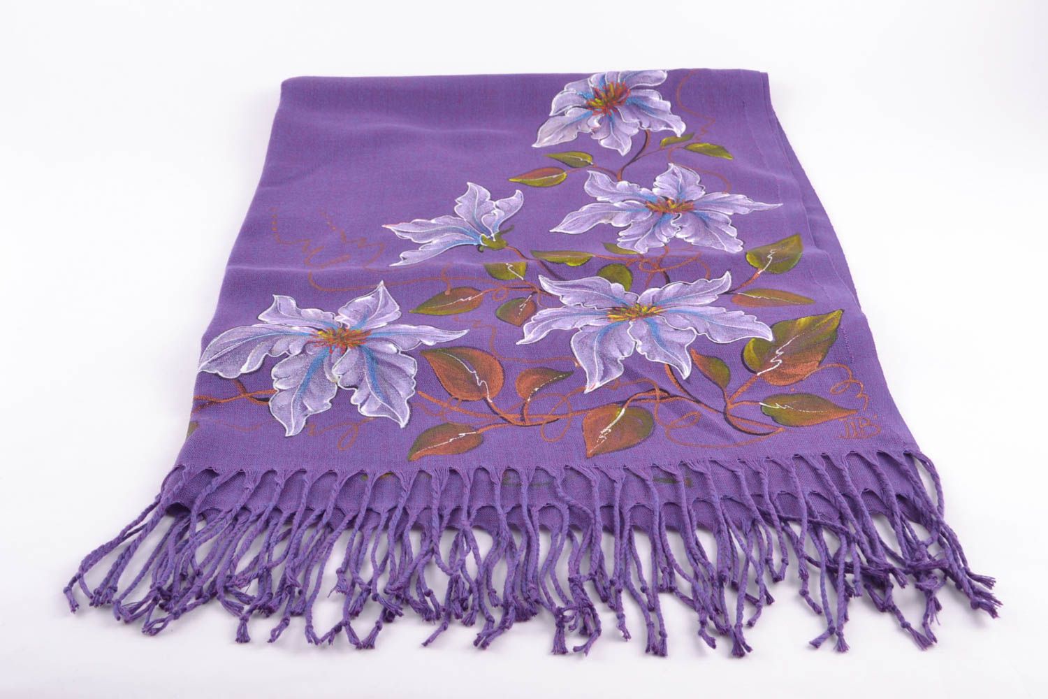 Warm violet cashmere scarf with painting photo 2