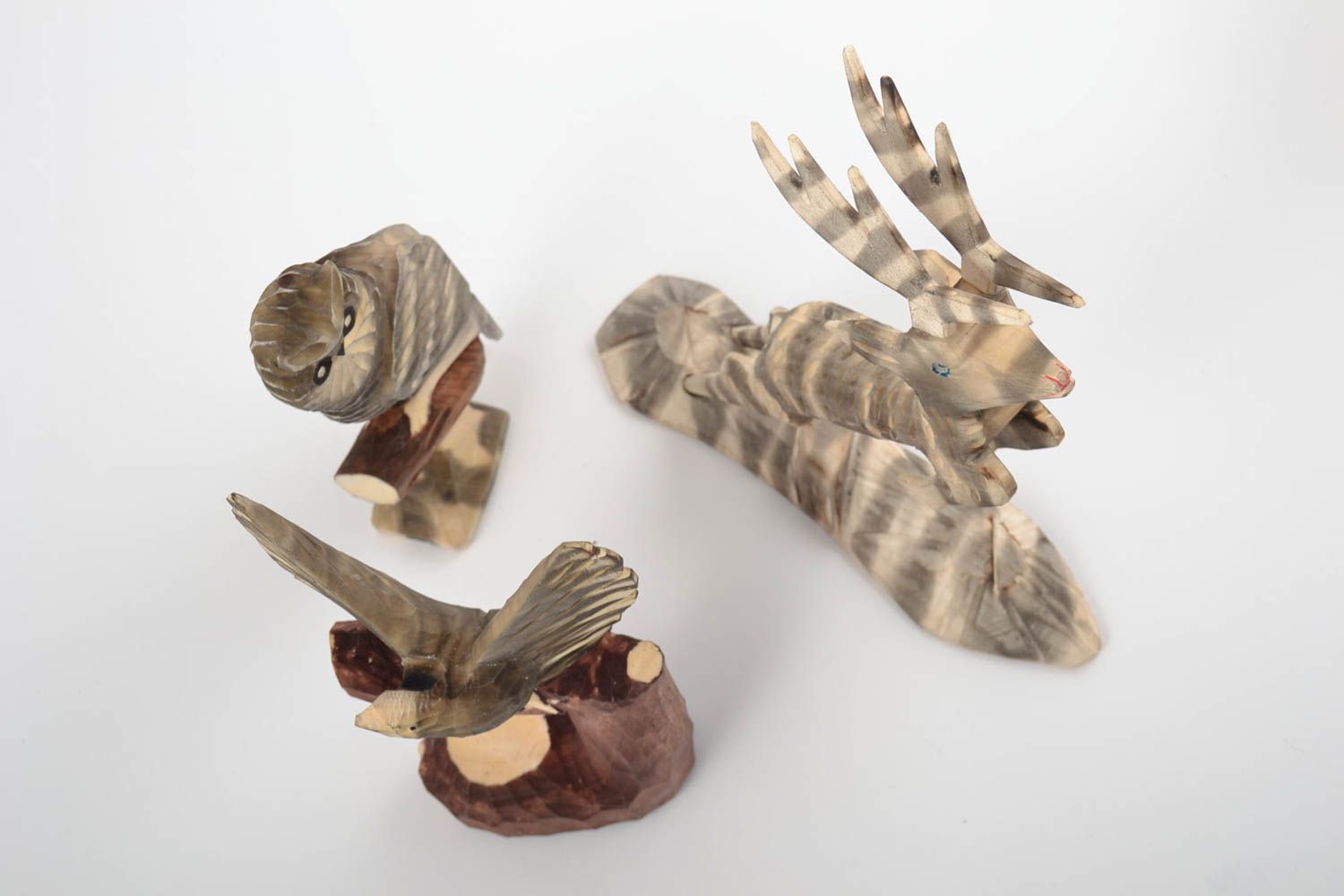 Set of decorative handmade wooden statuettes deer eagle and owl 3 pieces photo 5