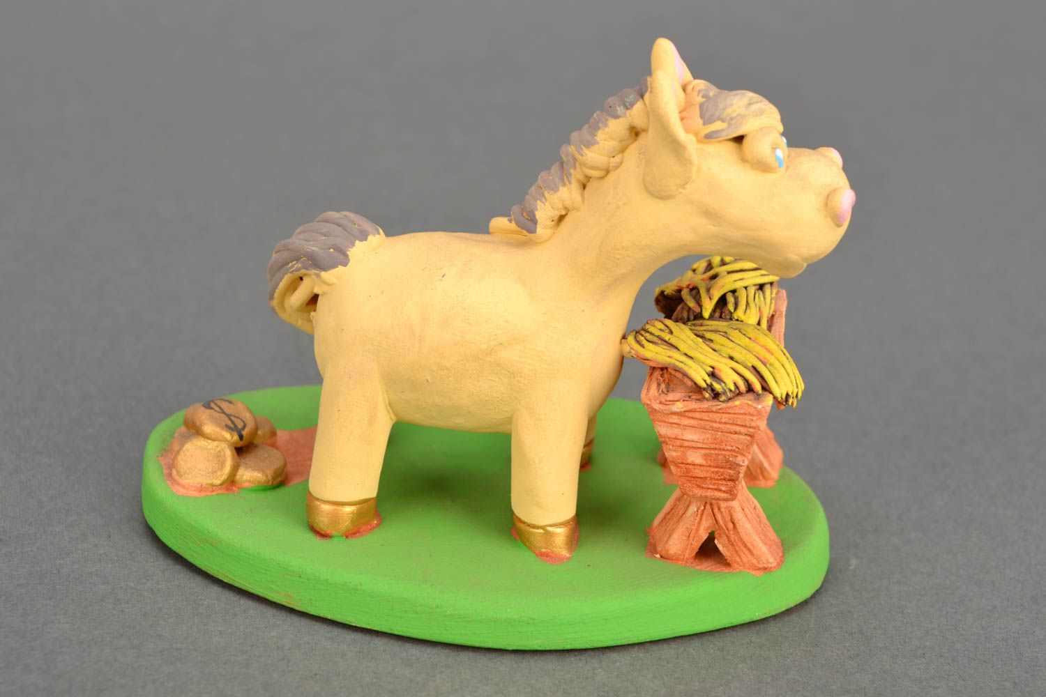 Handmade ceramic figurine of horse photo 3