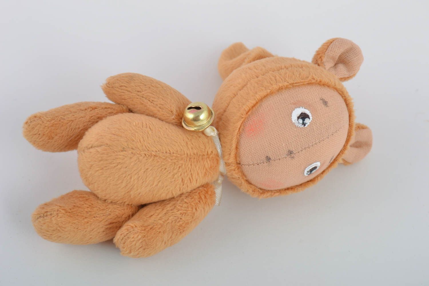 Jouet enfant fait main Peluche en tissu Cadeau original en viscose marron photo 2