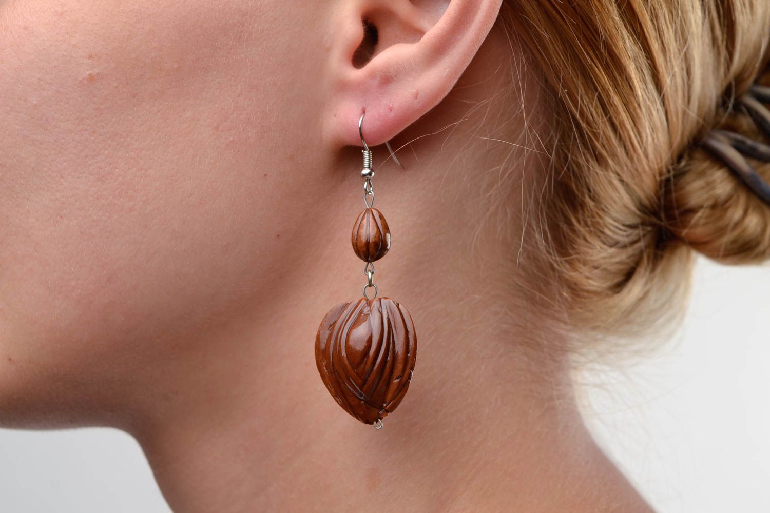 Schmuck handgemacht Ohrringe aus Holz Damen Ohrringe Modeschmuck Ohrringe schön foto 1