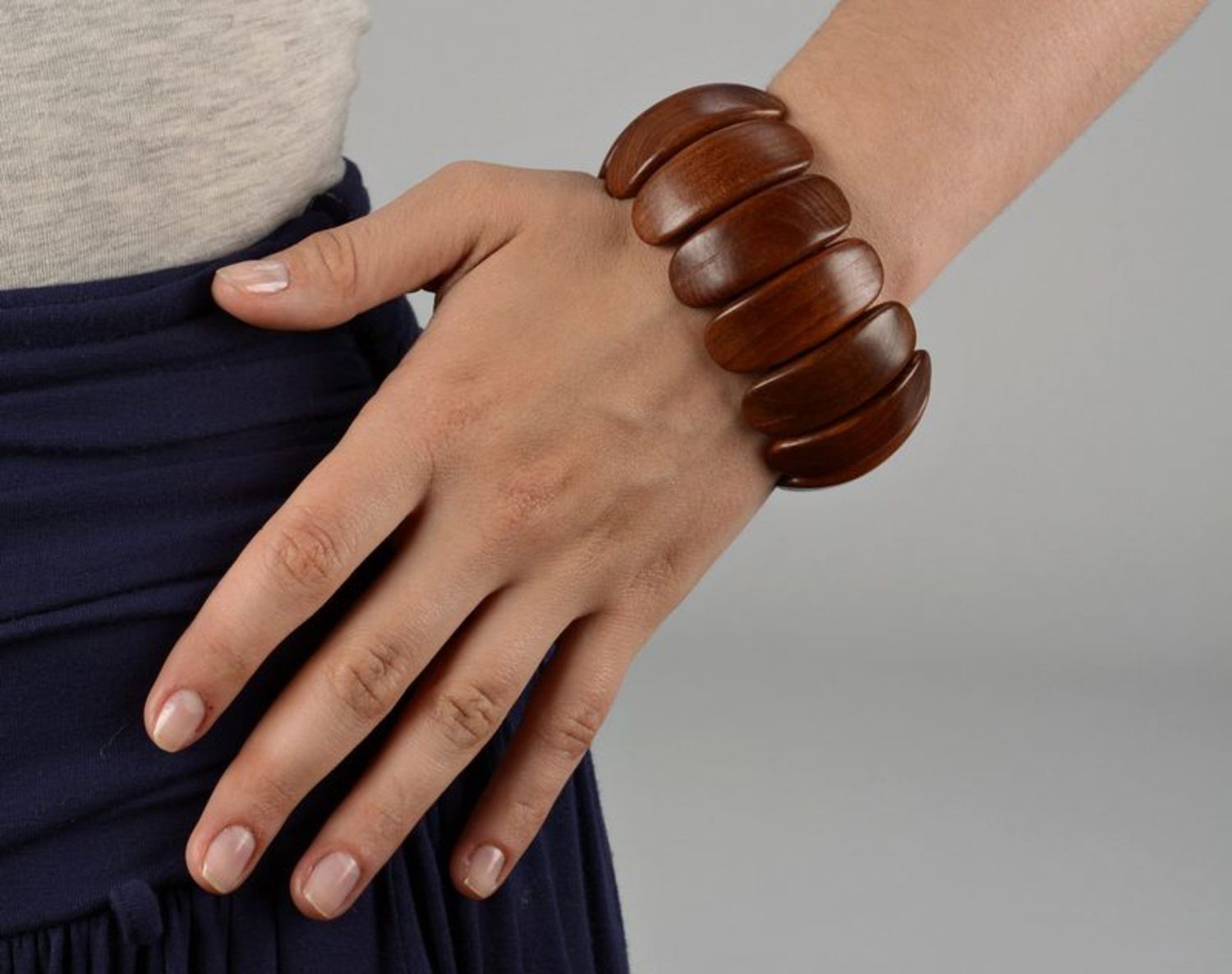 Bracciale di legno fatto a mano braccialetto marrone braccialetto da polso
 foto 6