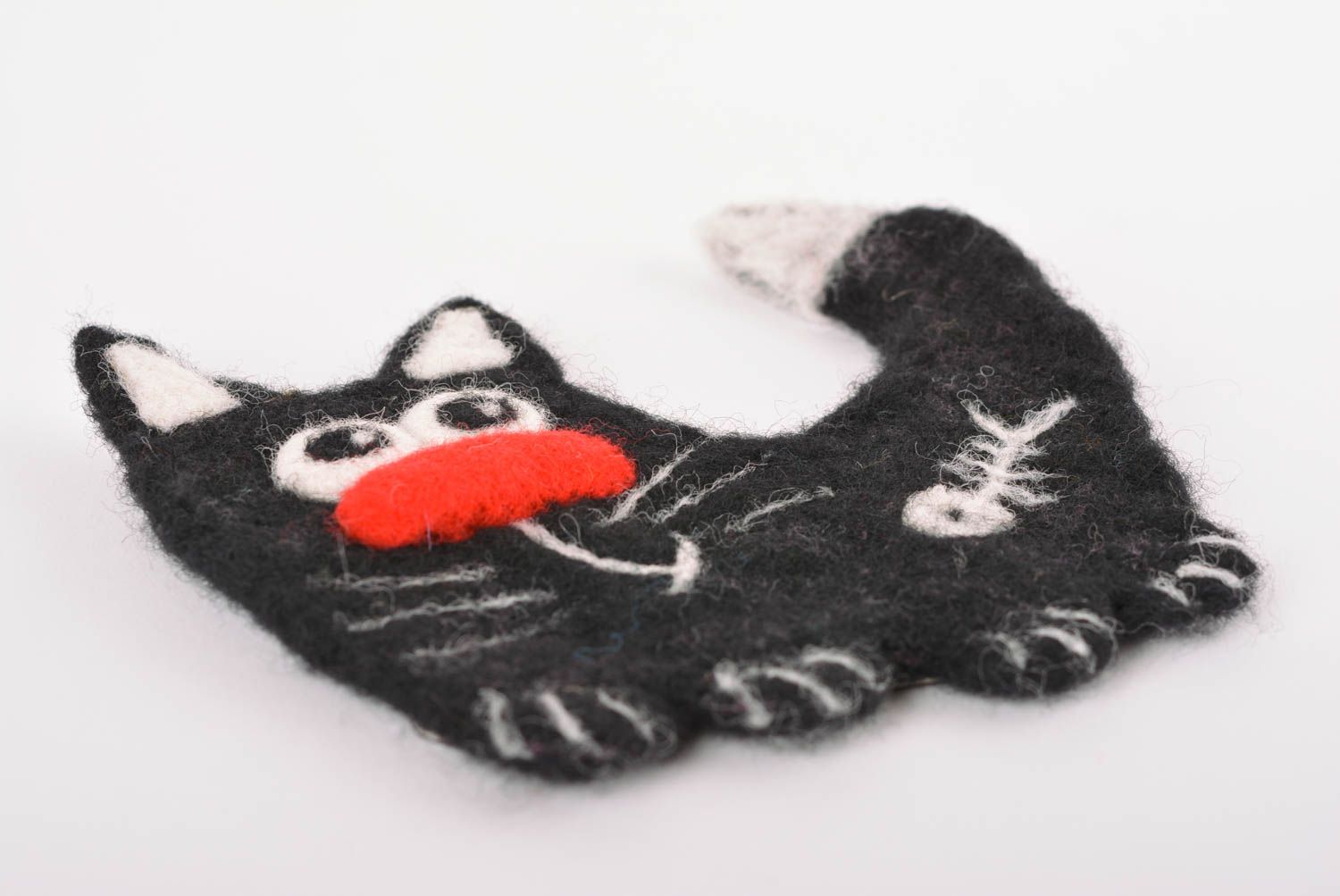 Магнит на холодильник ручной работы кот черный декор для дома валяная игрушка фото 2