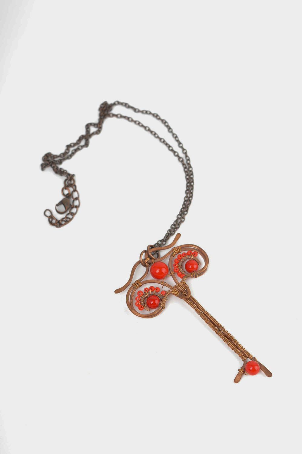 Украшение ручной работы украшение из меди женский кулон с камнями в виде ключа фото 2