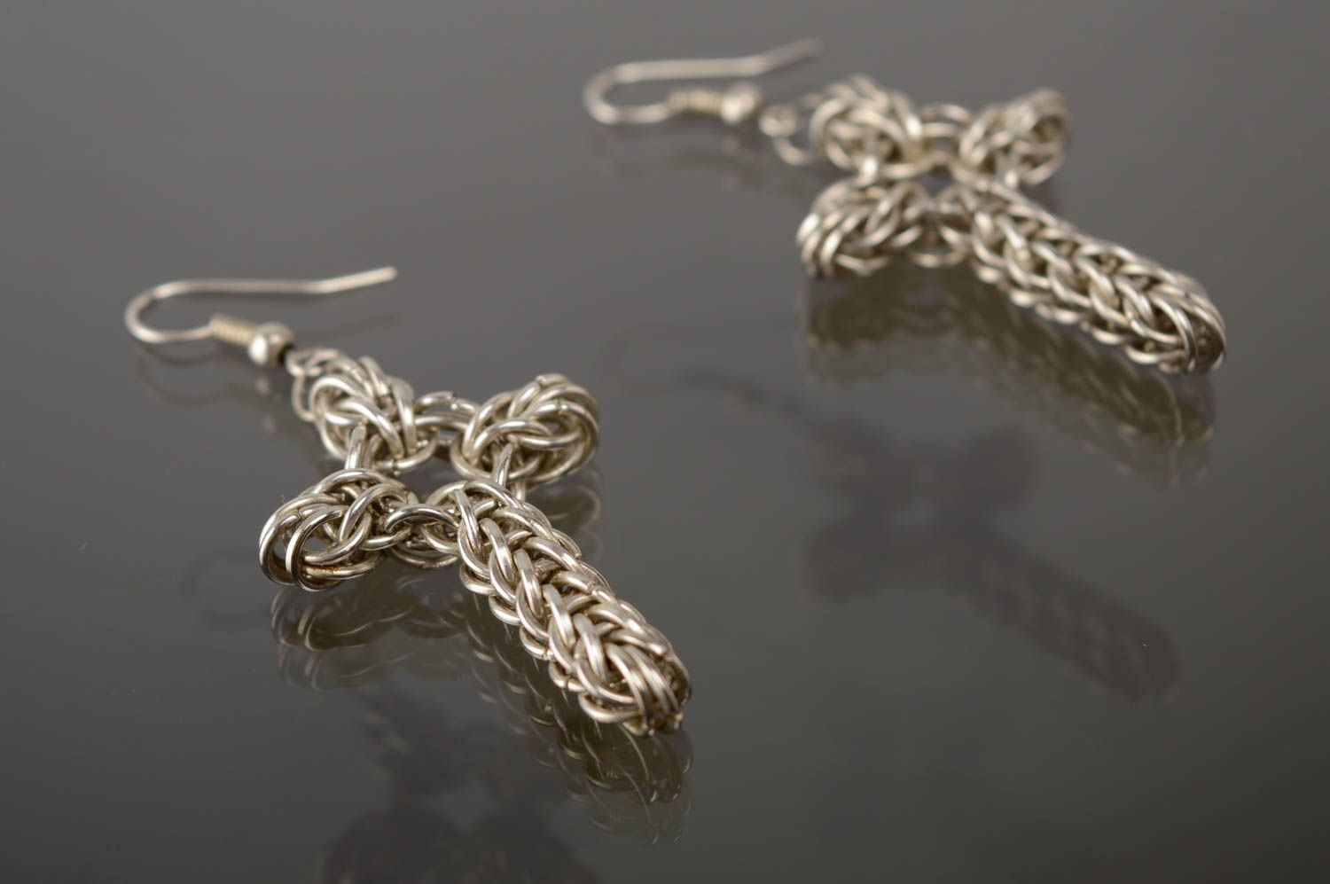Handmade chainmail cross shaped earrings photo 1