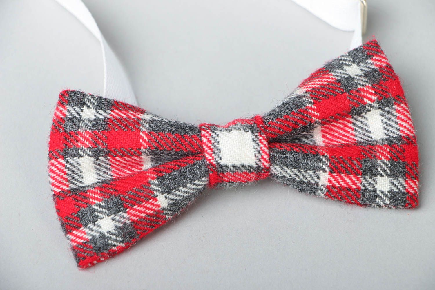 Checkered wool bow tie photo 2