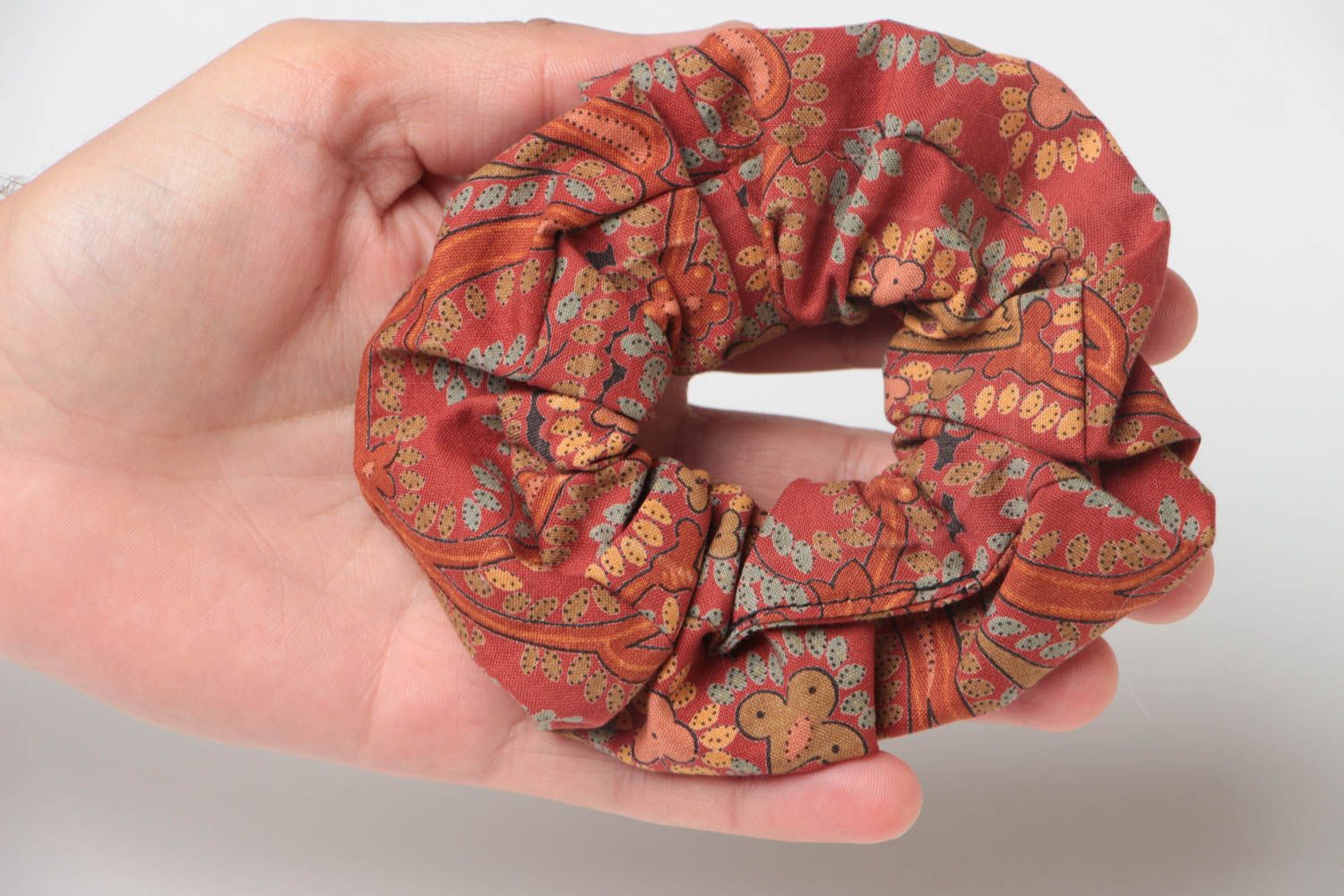 Chouchou pour cheveux en coton couleur de terre cuite à motif floral fait main photo 5