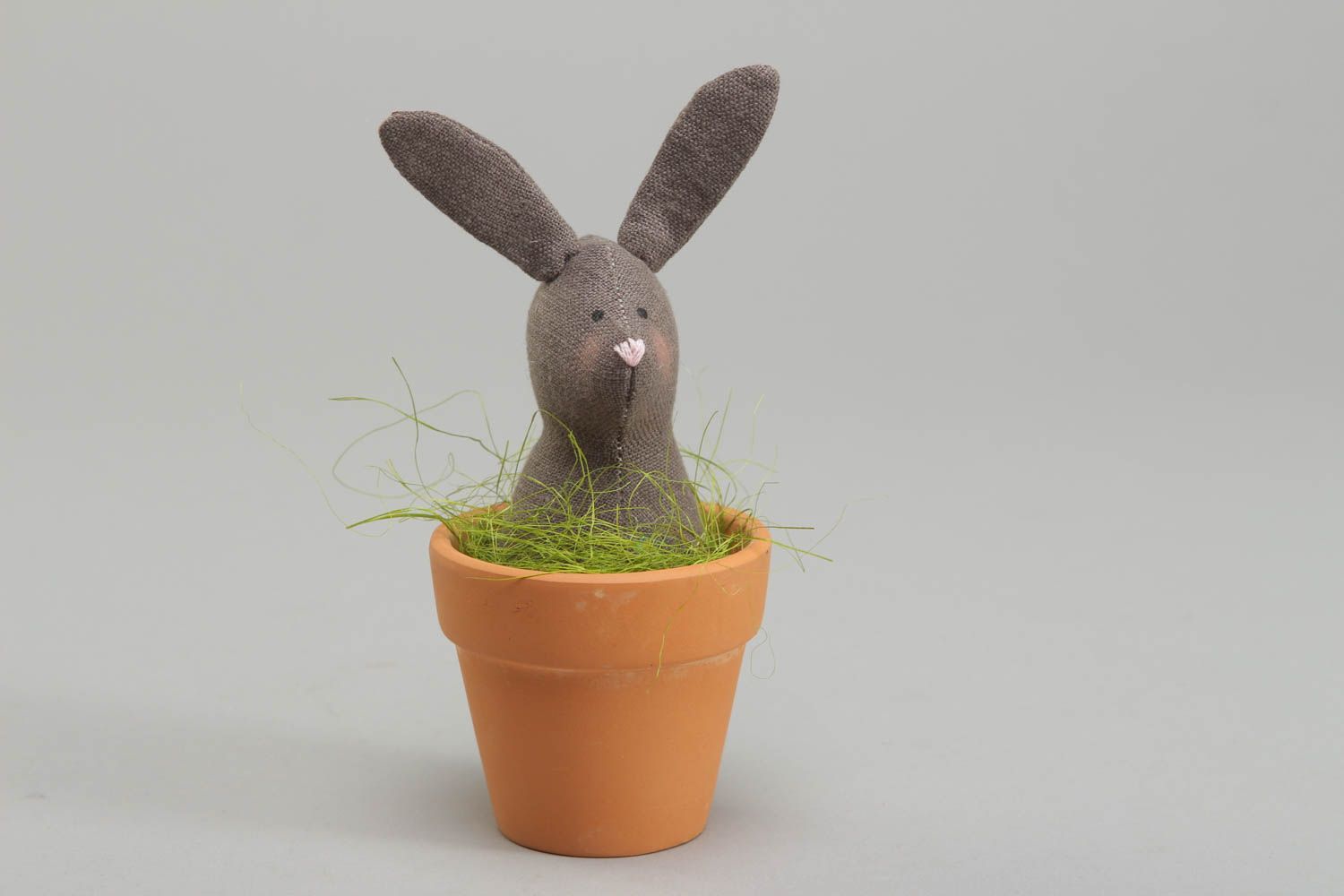 Conejo en la maceta, composición de Pascua foto 1