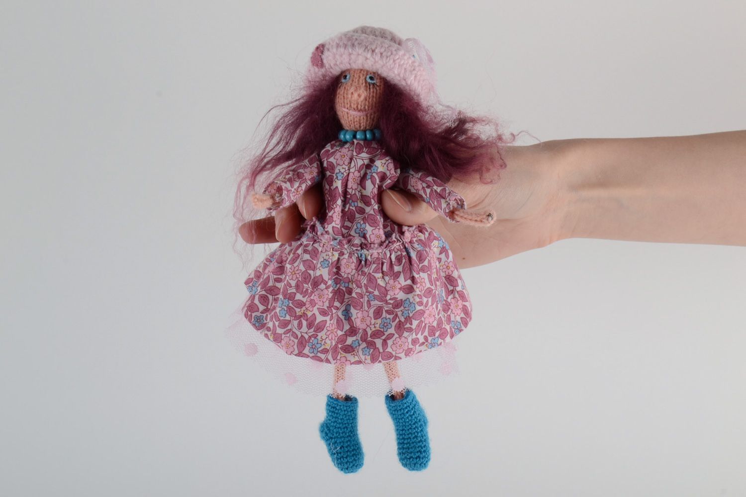 Weiche nettee handgemachte Puppe aus Textil für kleines Mädchen foto 5
