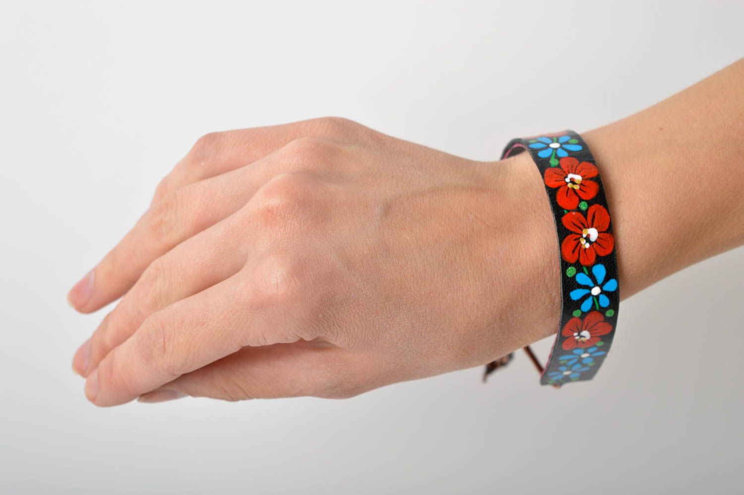 Handgefertigtes Armband Frauen Leder Schmuck Accessoire für Frauen modisch foto 5