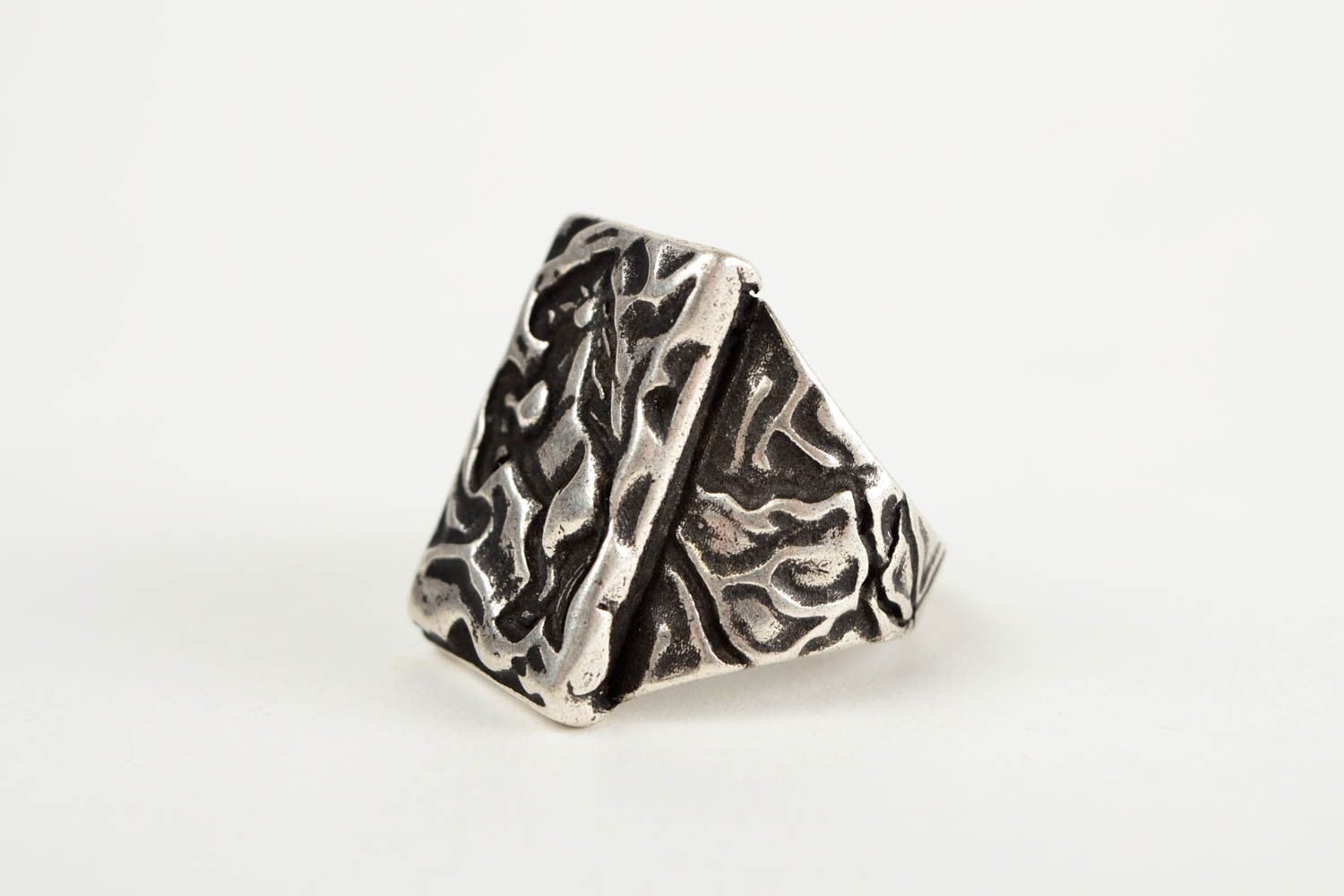 Handmade Ring Damen hochwertiger Modeschmuck ausgefallener Ring aus Metall  foto 4