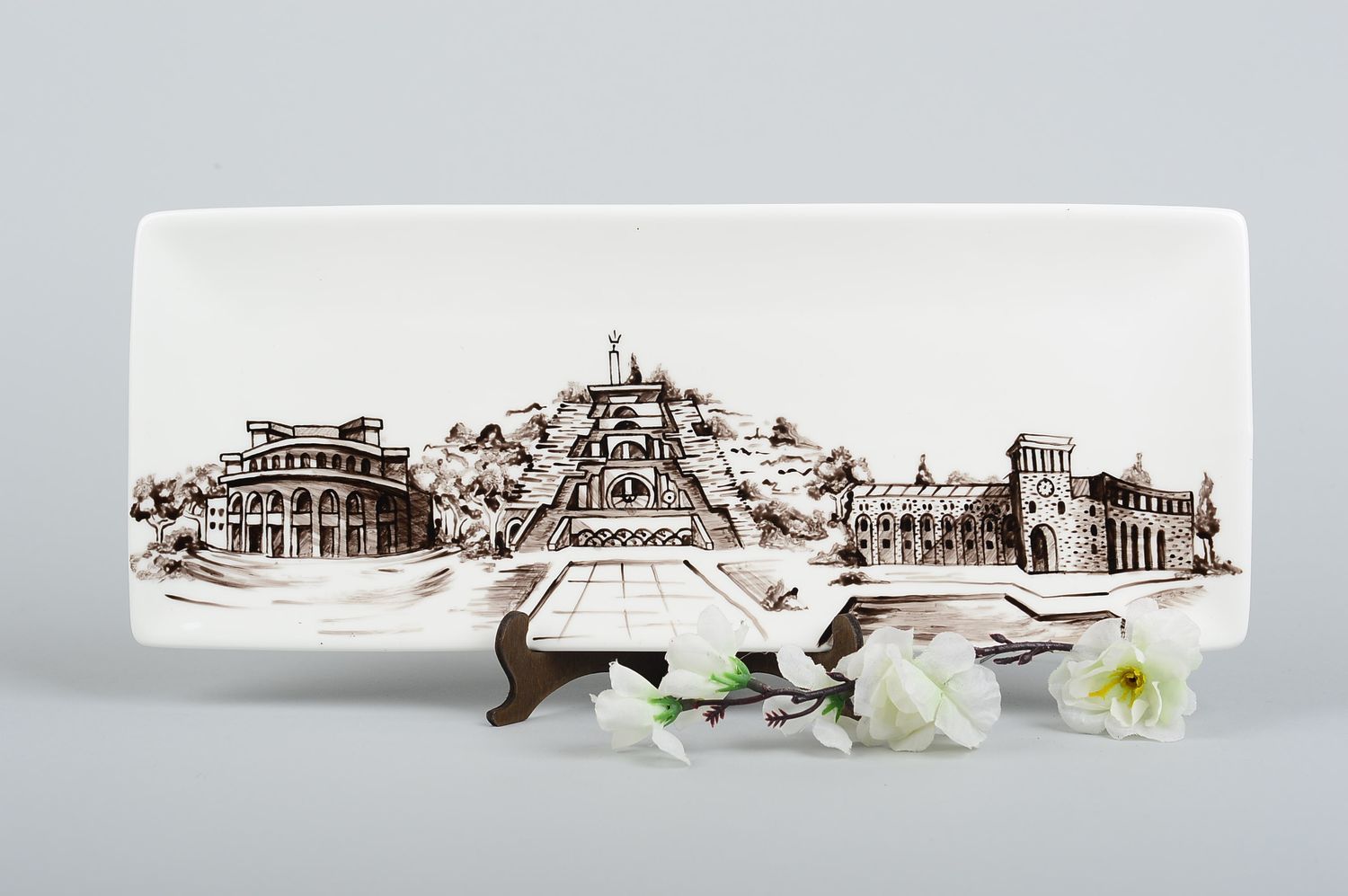 Керамическая тарелка handmade глиняная посуда расписная тарелка Городской пейзаж фото 1