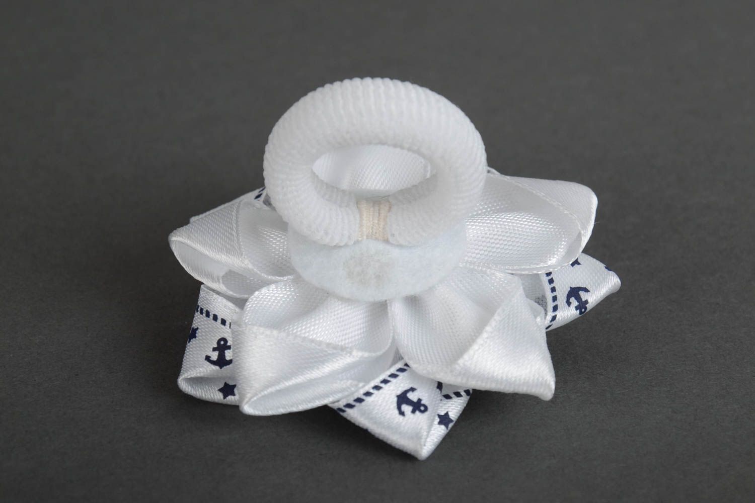 Handmade hair tie with kanzashi flower folded of white and patterned ribbons photo 3