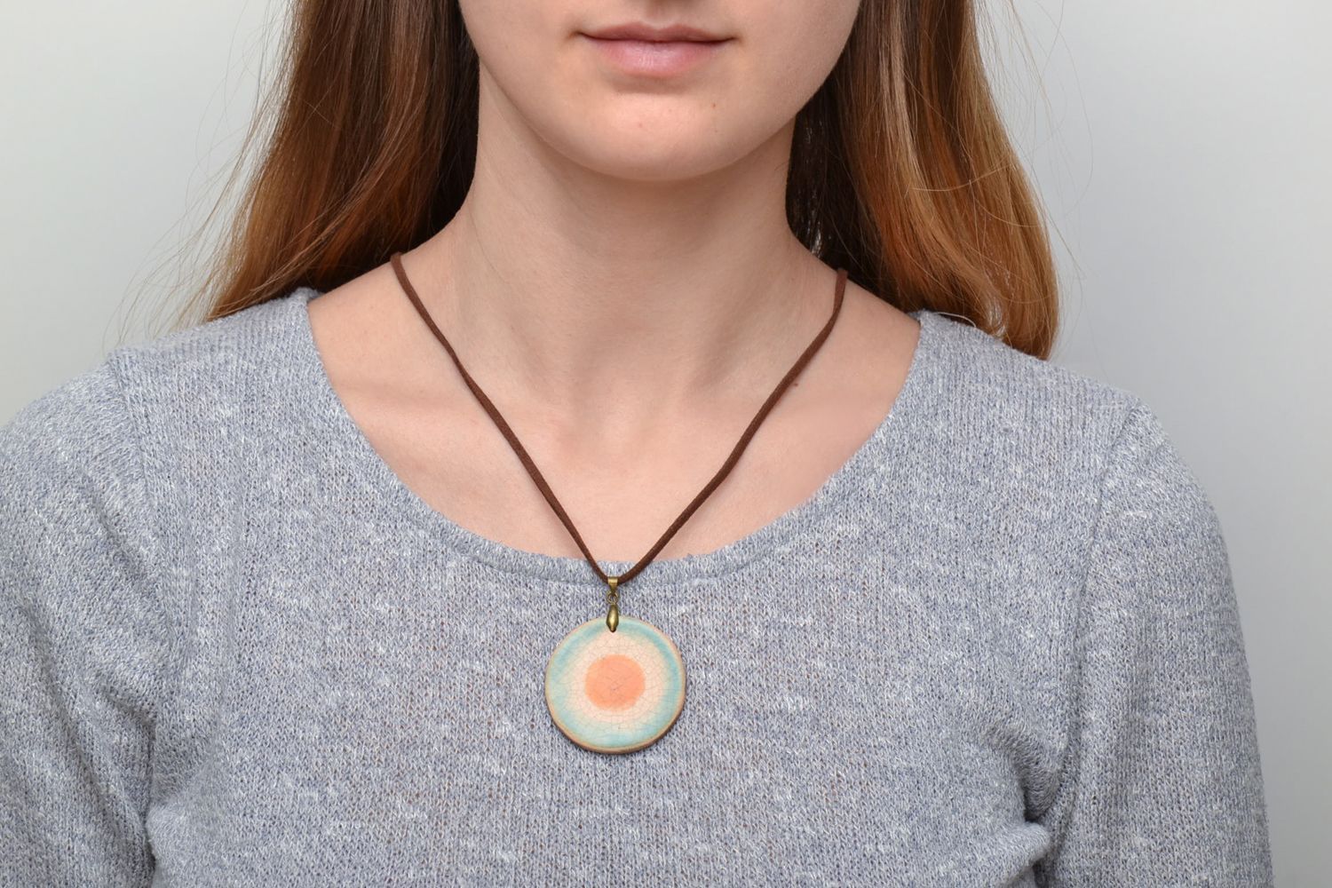 Clay pendant with glaze painting photo 5