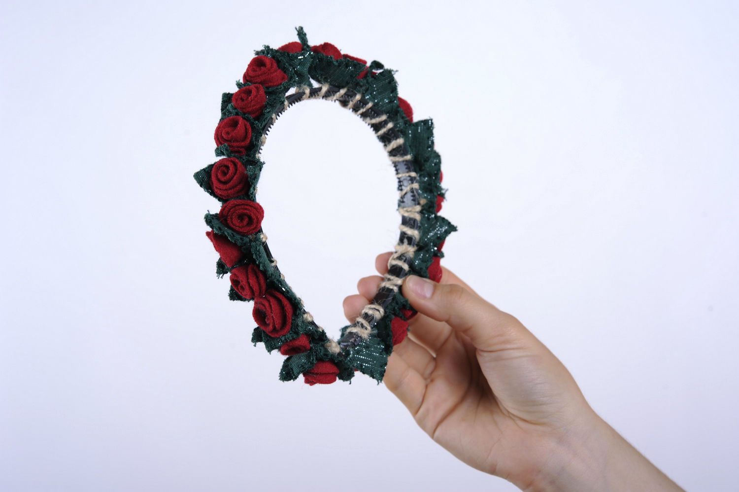 Diadema de textil hecha a mano con flores foto 5