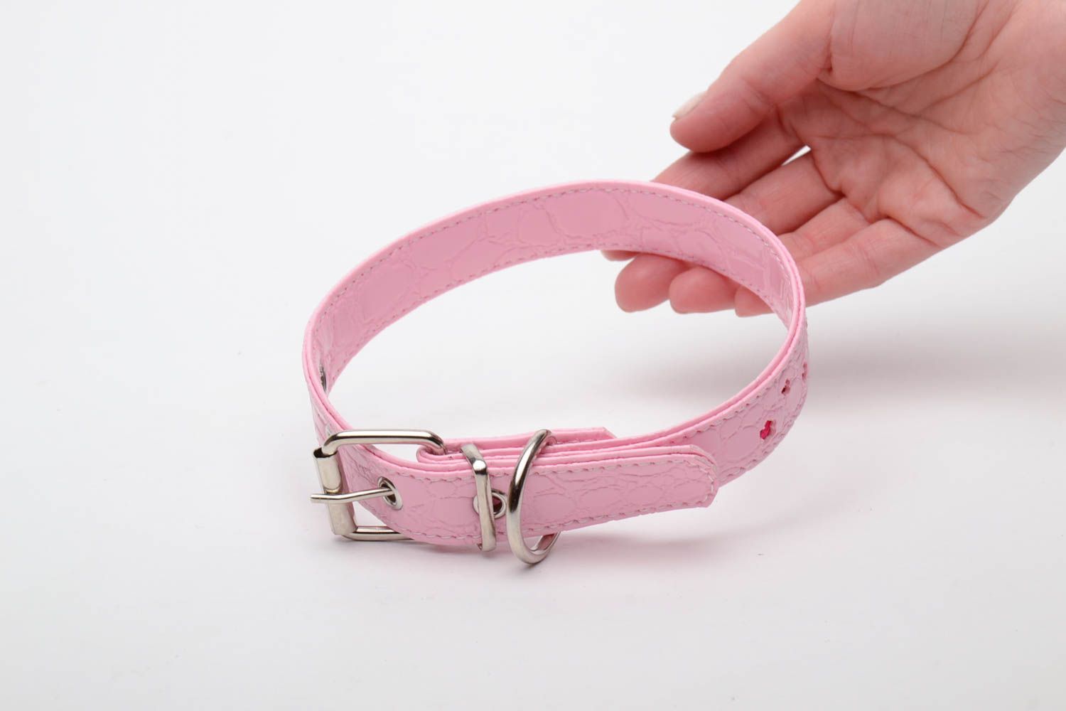 Pink leather collar photo 5