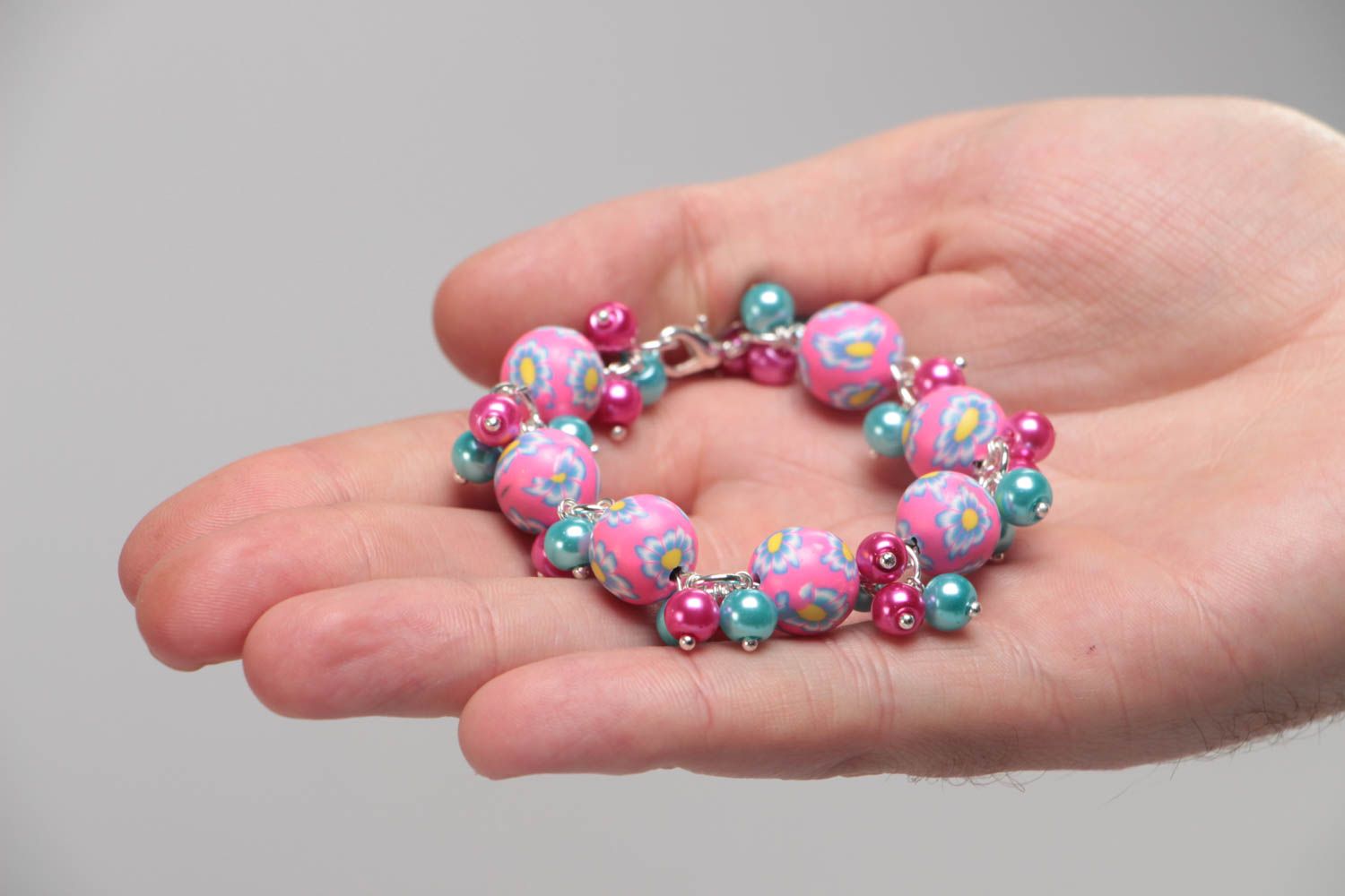 Handmade Kinder Armband aus Polymerton und Keramik rosa mit Blumenmuster schön foto 5