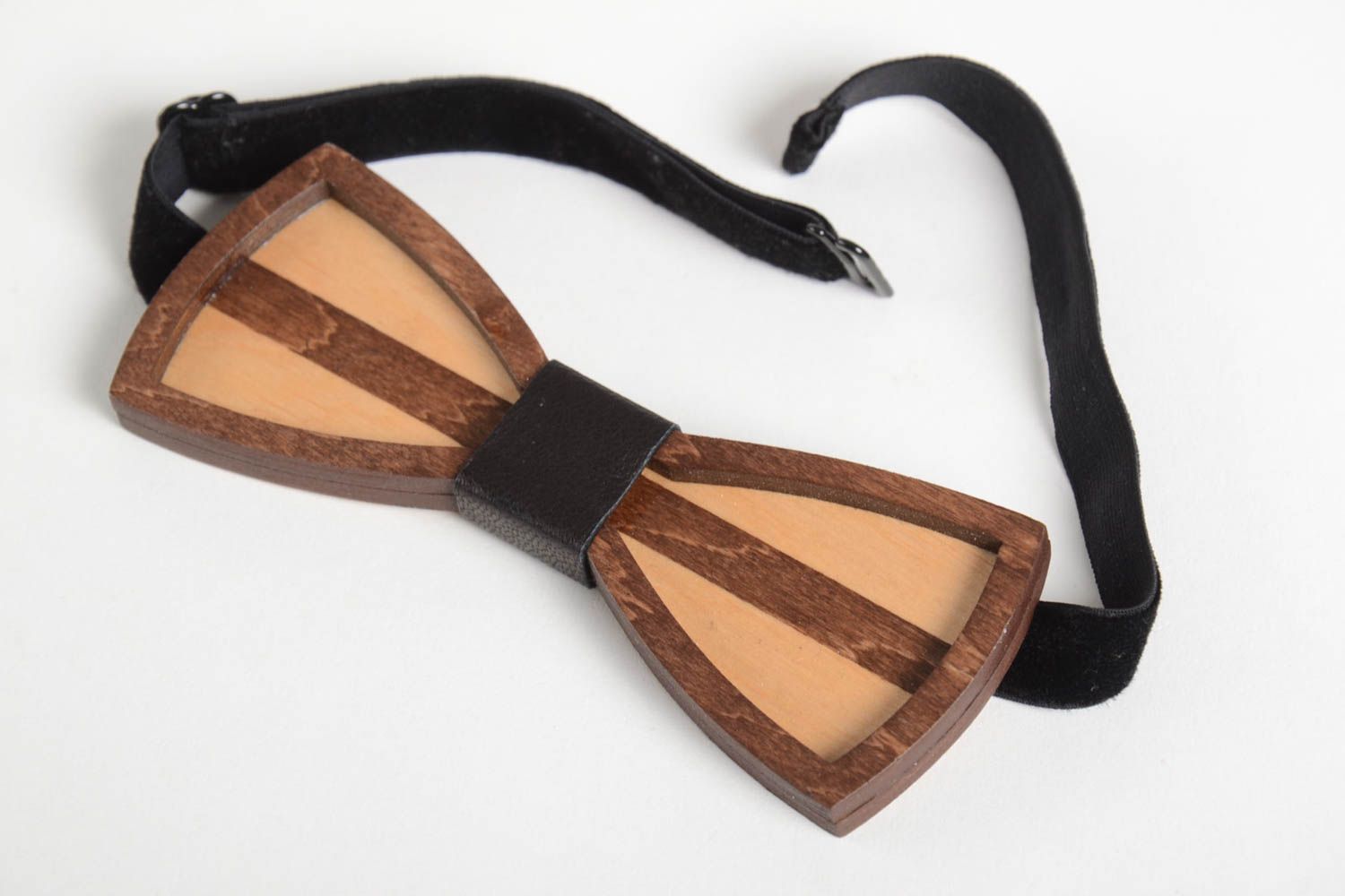 Handmade Herren Accessoire Anzug Fliege Mode Accessoire aus Holz schön braun foto 5