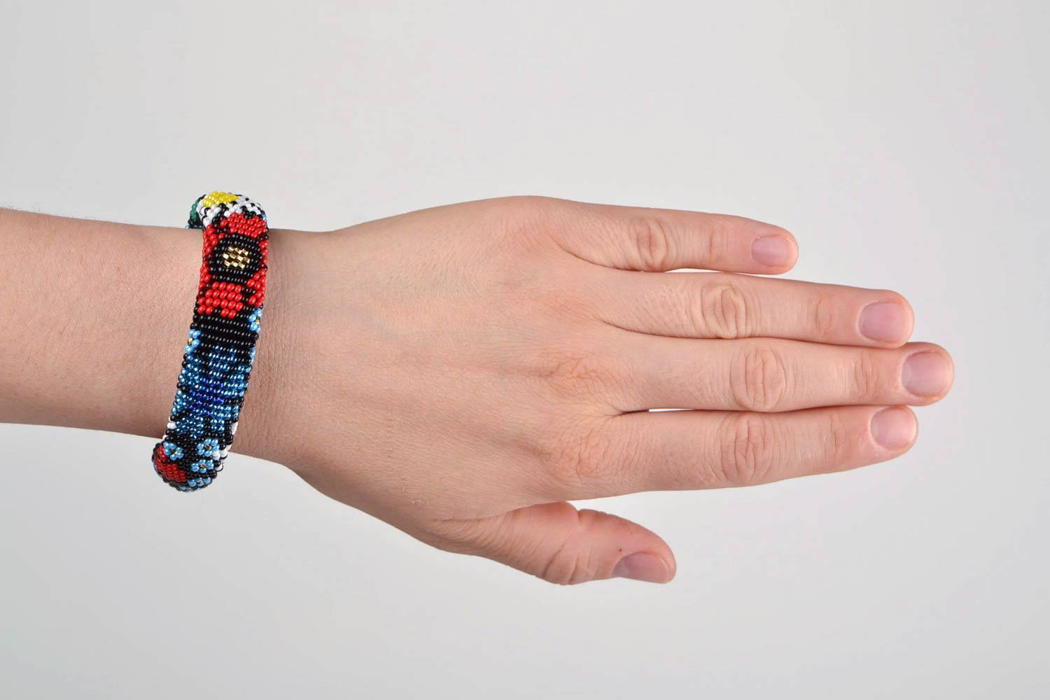 Bracciale tubolare fatto a mano braccialetto interessante nero per donna foto 1