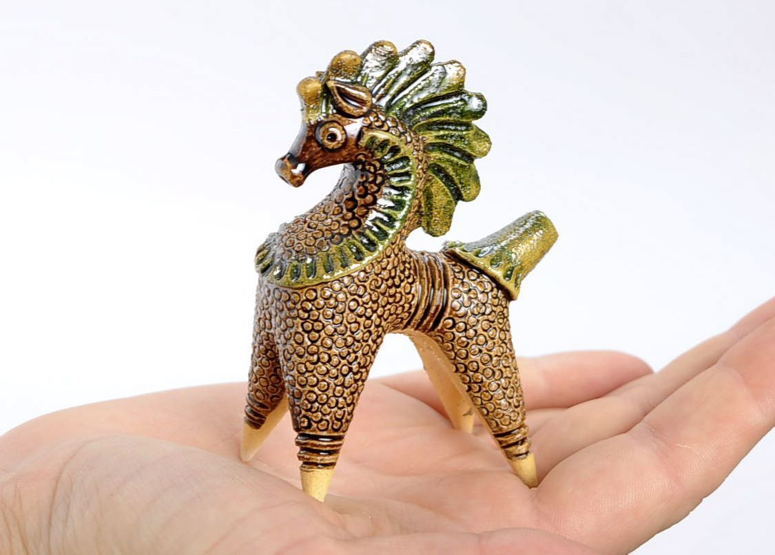 Ceramic penny whistle Horse photo 1