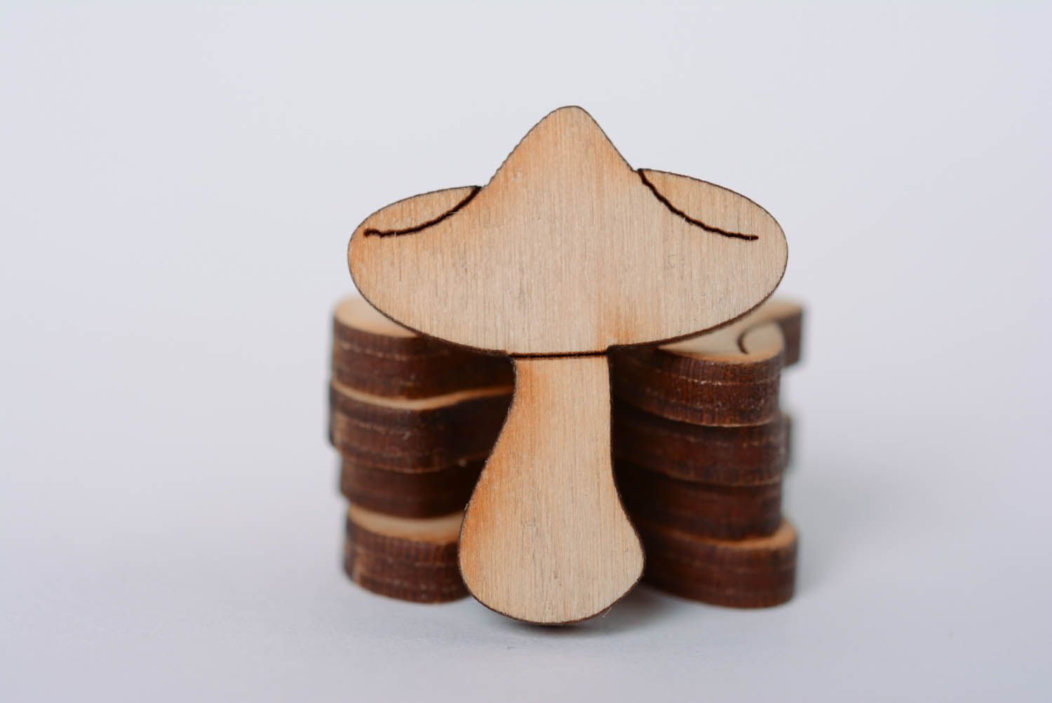 Modèles en bois Amanite pour bricolage artistique  photo 4