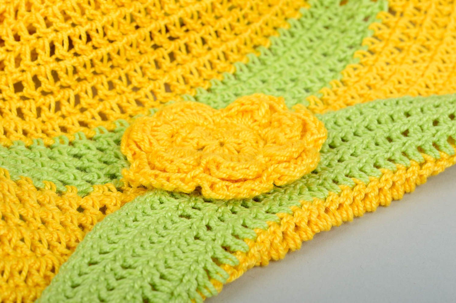 Sonnenhut Baby handmade Kindermütze Sommer Accessoire für Mädchen in Gelb schön foto 4