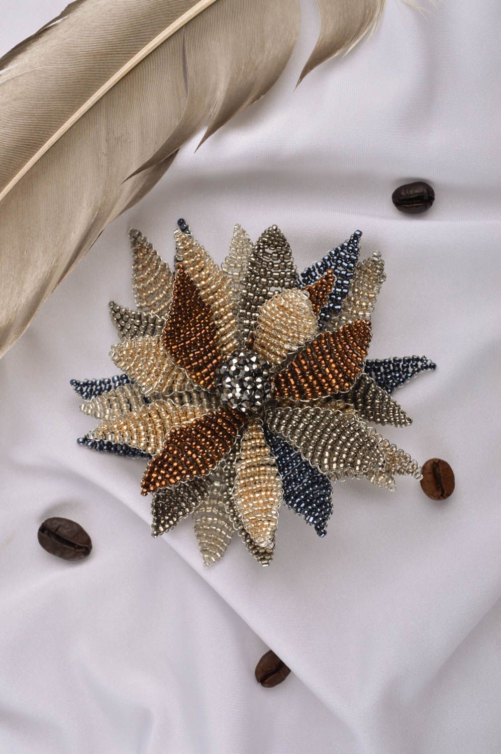 Seed bead brooch handmade woven brooch flower brooch designer evening jewelry  photo 5