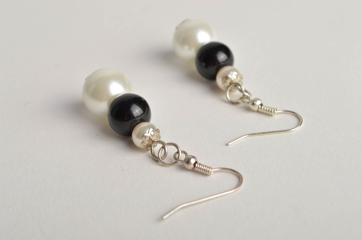 Handmade stylish designer earrings black and white earrings beaded jewelry photo 3