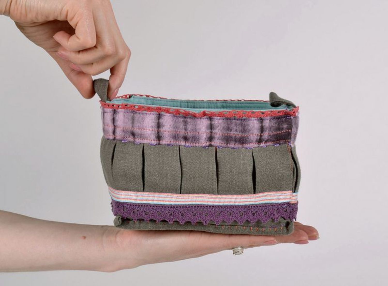 Soft case with handles, container for needlework photo 4