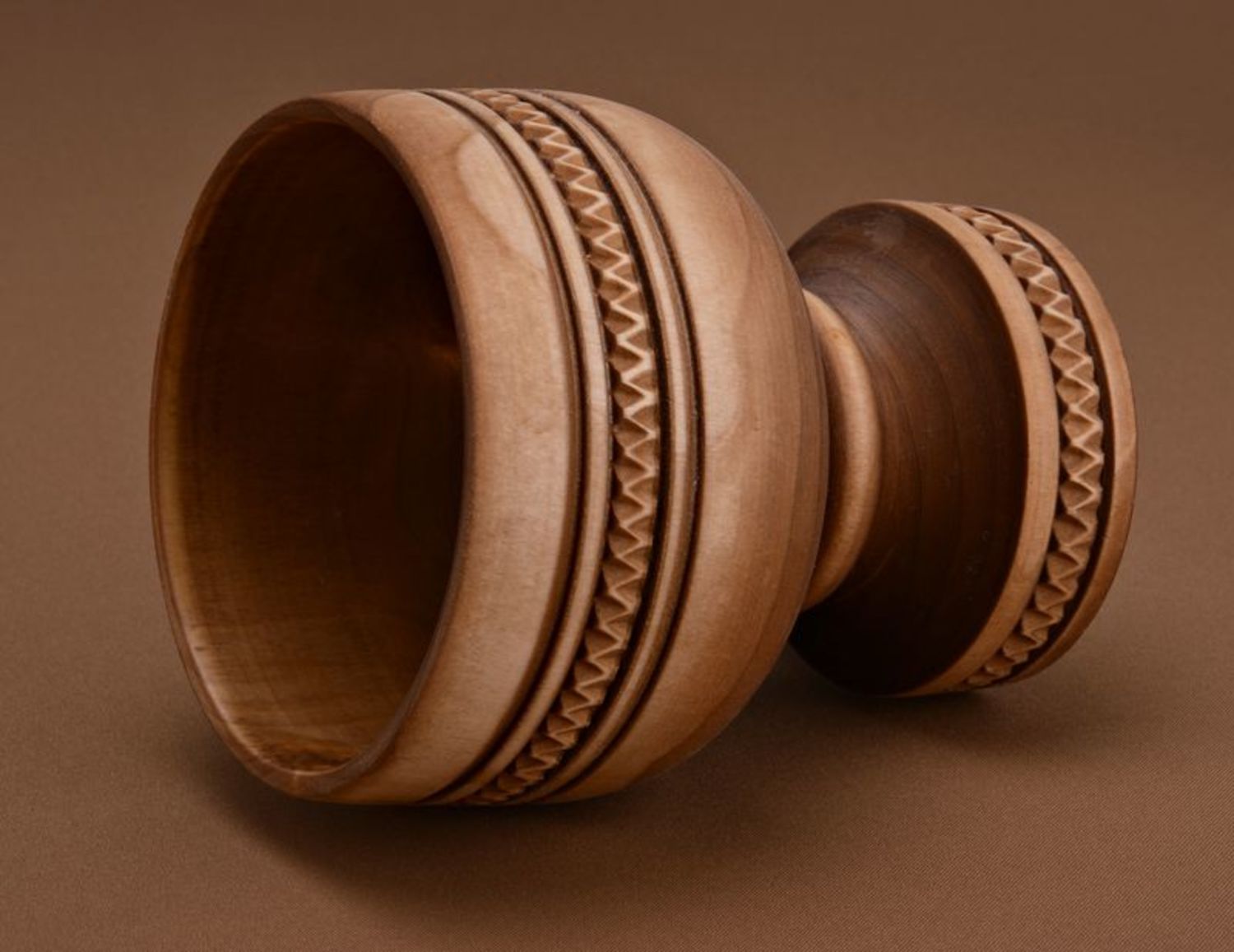 Vaso di legno fatto a mano ciotola decorativa attrezzi da cucina di legno foto 4
