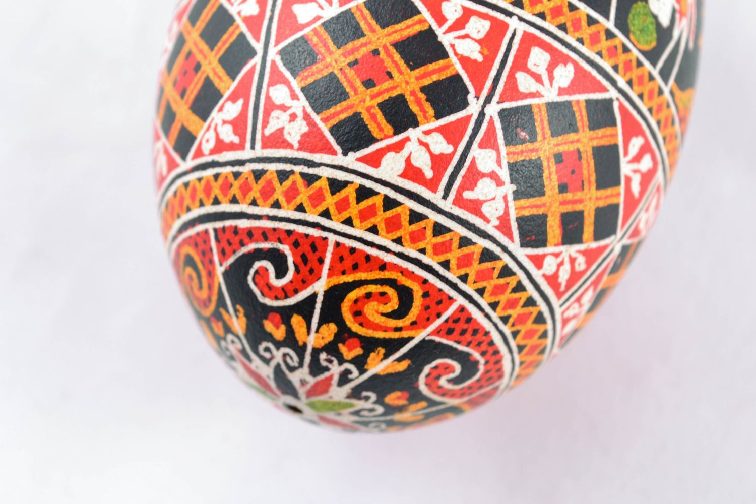 Handmade painted Easter egg for a gift photo 5