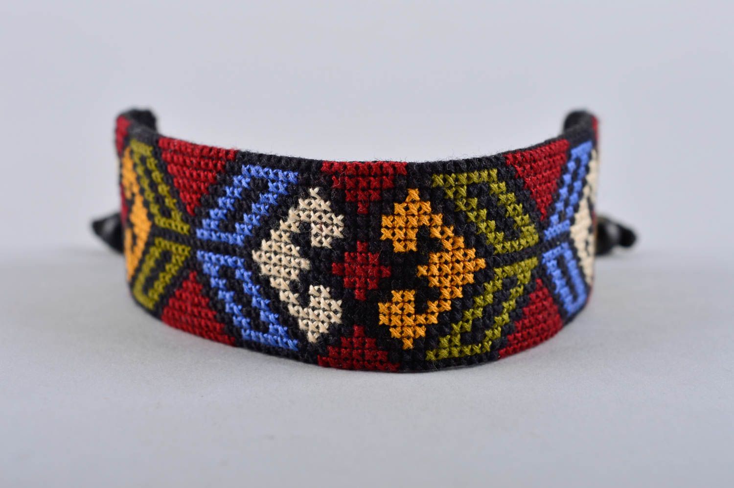 Этнический браслет ручной работы браслет крестиком широкий браслет с вышивкой  фото 5