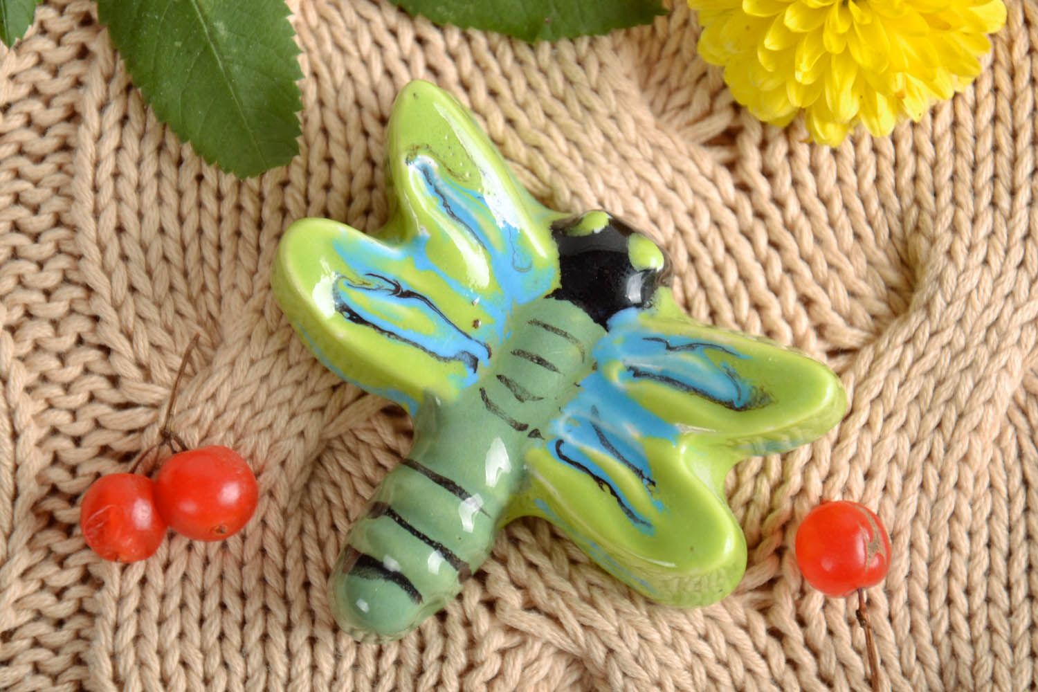 Dekorativer Magnet auf Kühlschrank Libelle foto 1