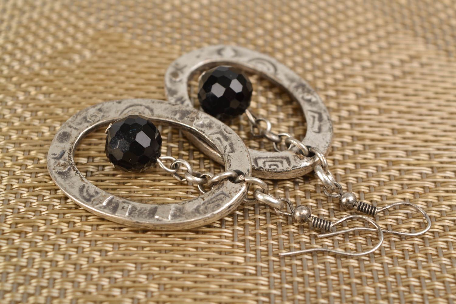 Metal alloy earrings with Czech crystal beads photo 1