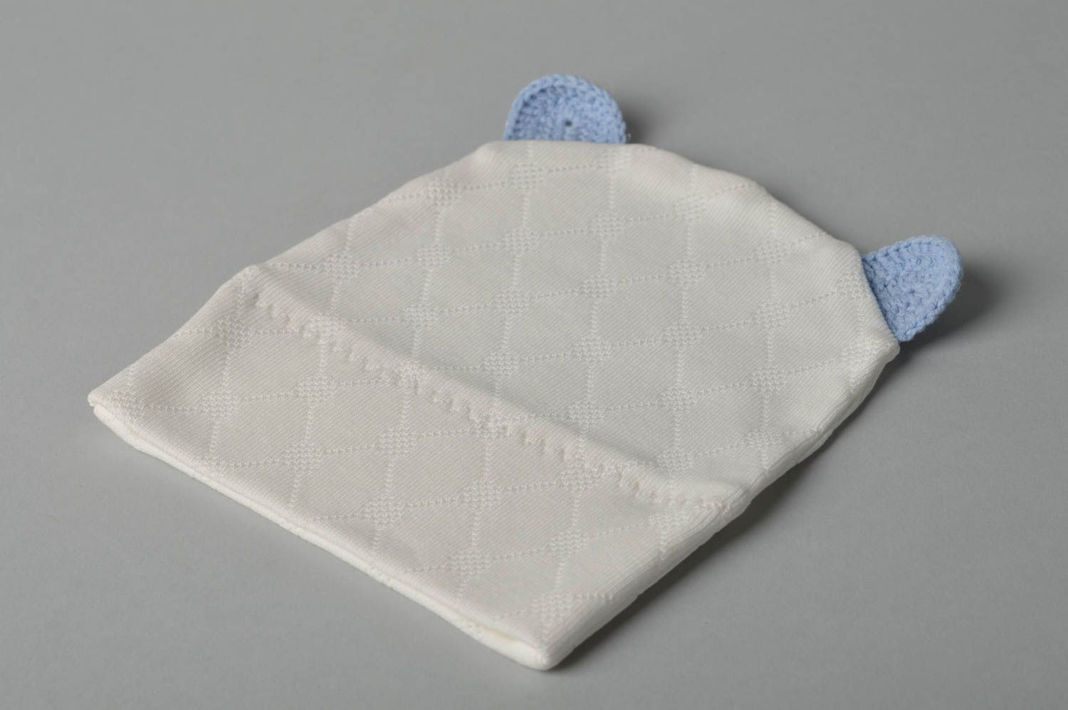 Bonnet coton fait main Chapeau blanc Vêtement enfant design original textile photo 1