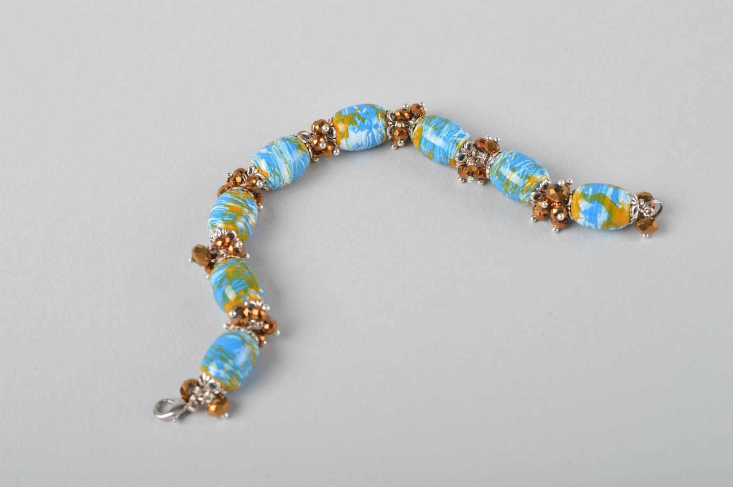 Bracelet fantaisie Bijou fait main bleu métal perles céramiques Cadeau femme photo 2