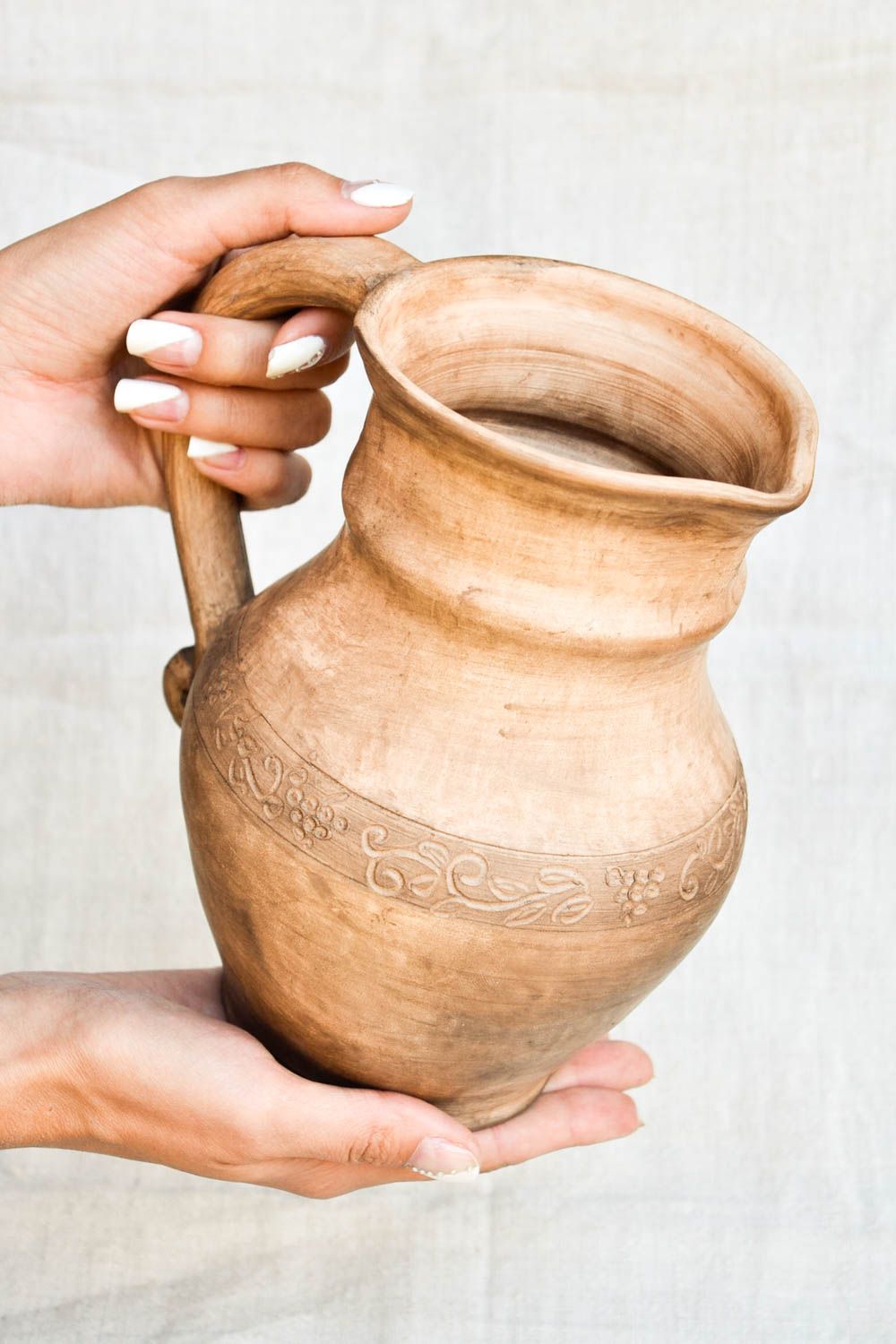 Keramik Krug Handgefertigt Keramik Geschirr Frauen Geschenk in Hellbraun foto 2