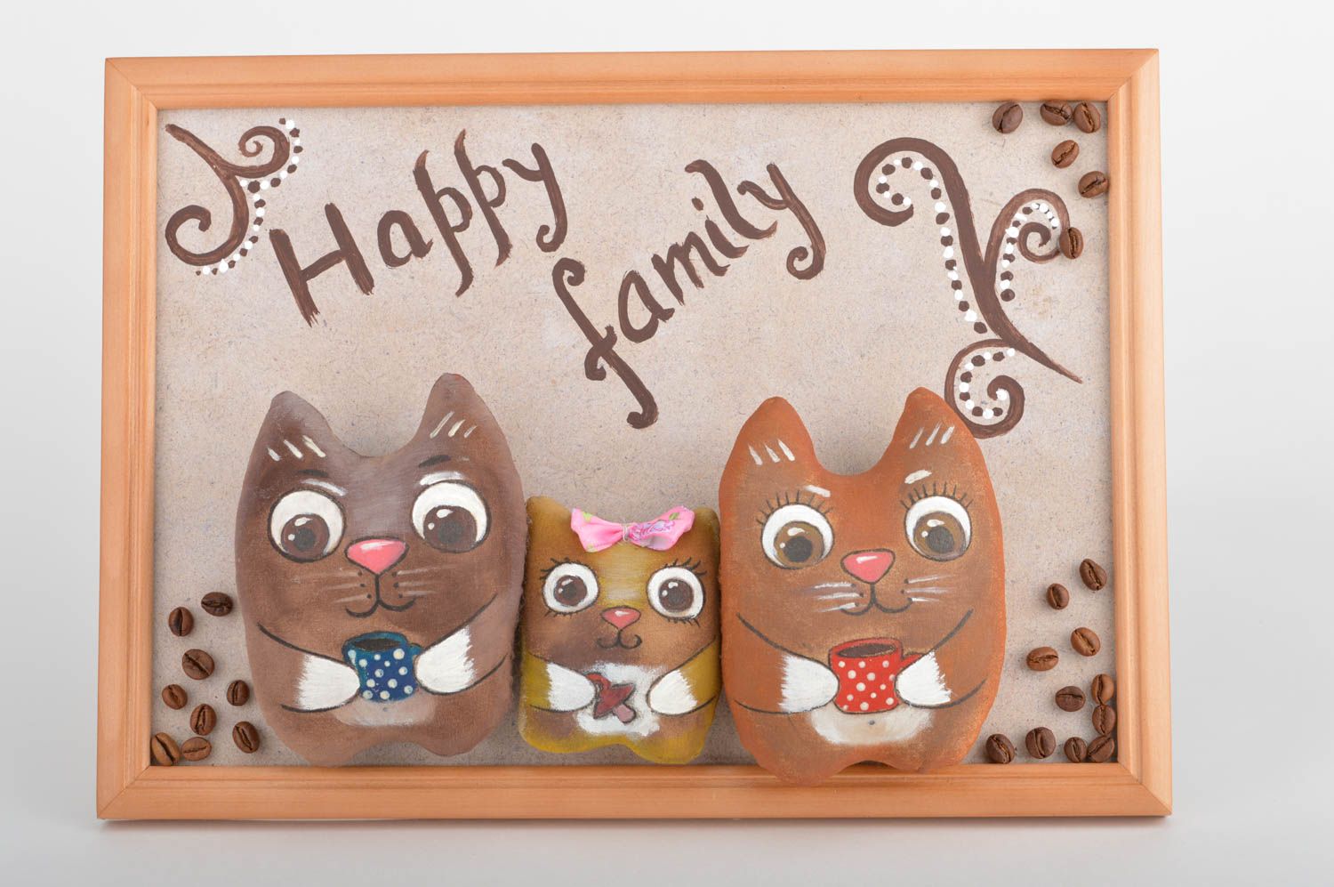 Handmade decorative wall panel with soft toys flavored cats interior decor ideas photo 2