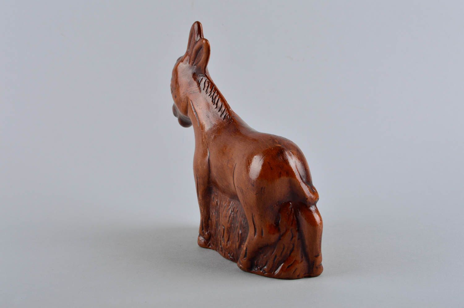 Handmade Keramik Deko Figur aus Ton Esel für Wohnzimmer Dekoration klein braun foto 4