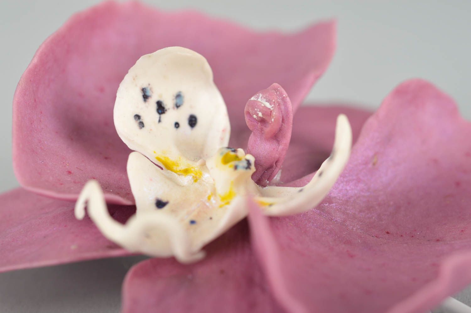 Barrette orchidée faite main Accessoire coiffure mauve Cadeau pour femme photo 3