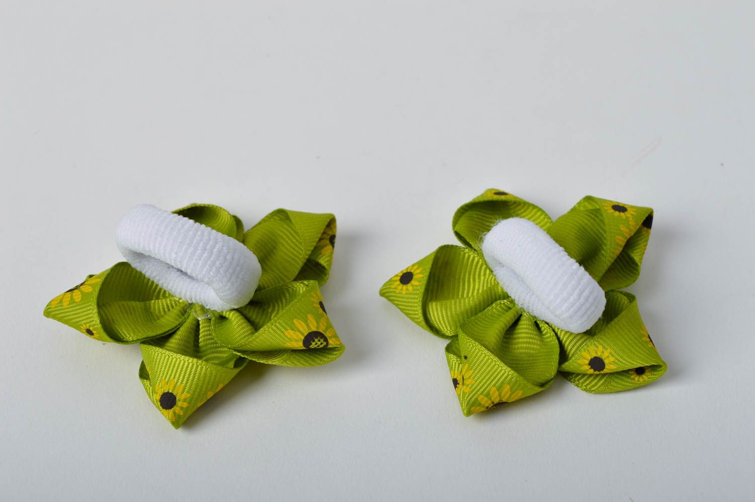 Rep ribbon scrunchies handmade scrunchies green hair accessories for children photo 5