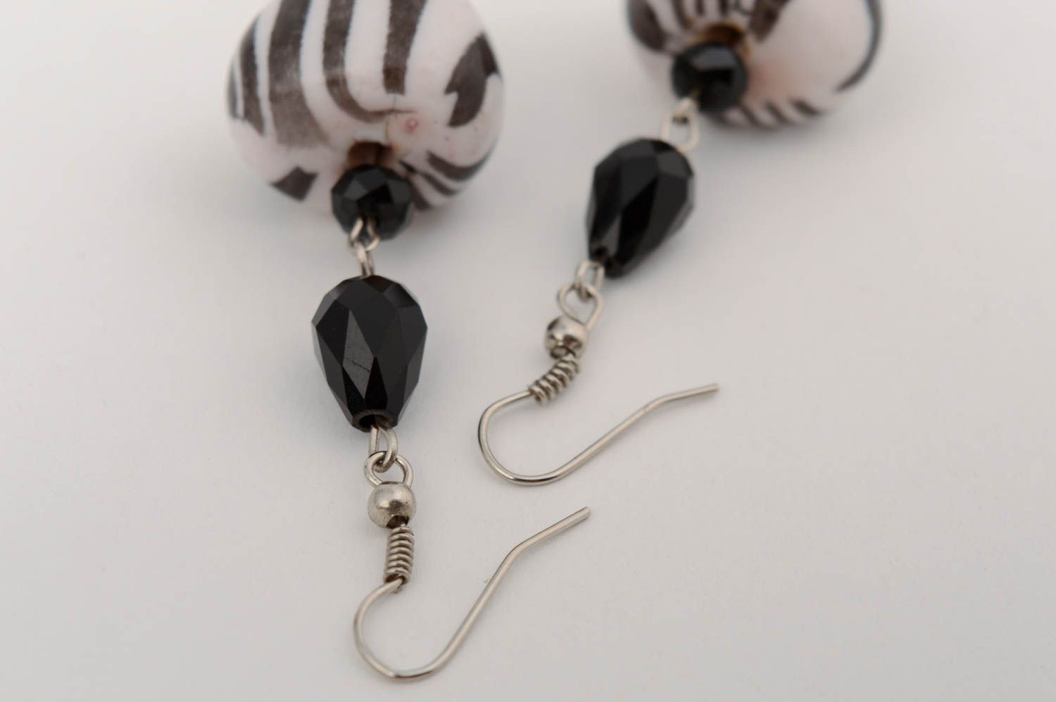 Handmade black and white Czech crystal and plastic heart shaped earrings  photo 3