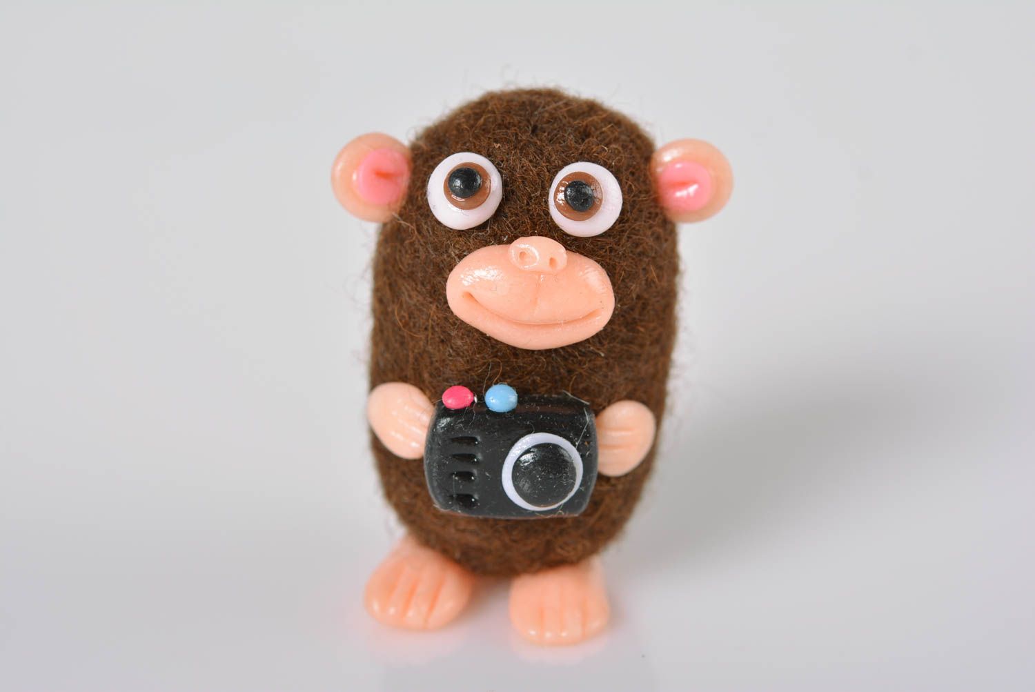 Игрушка из шерсти ручной работы обезьяна фигурка из пластики валяная игрушка фото 5