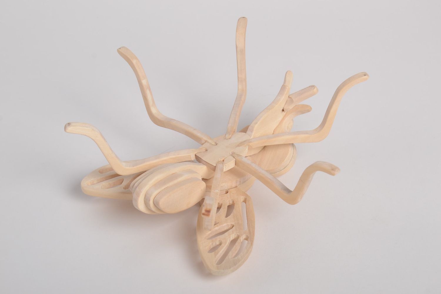 Figurine Insecte en bois fait main Statuette déco mouche Décoration maison photo 5