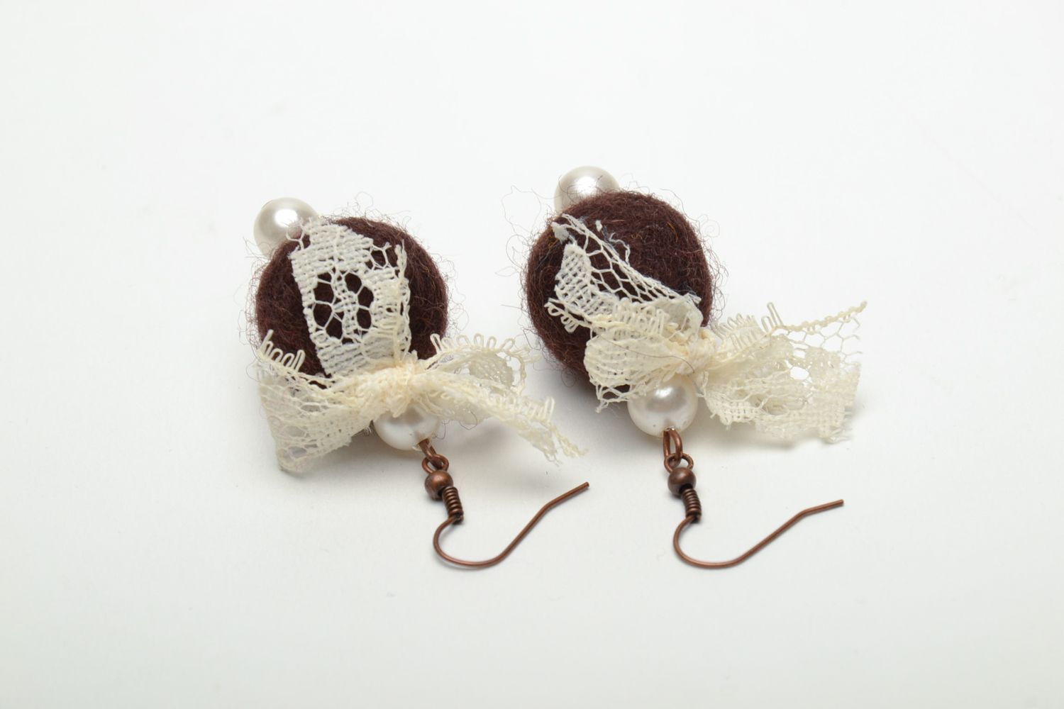 Round felted wool earrings of brown color with pearls photo 5