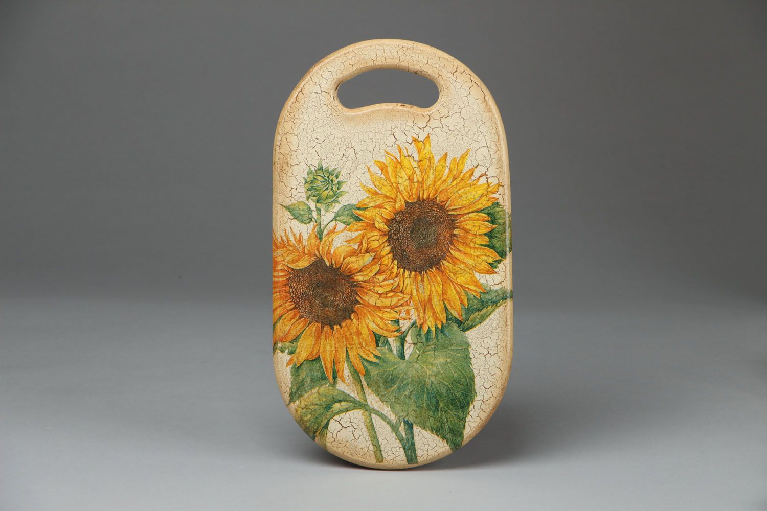 Cutting board with sunflowers photo 1